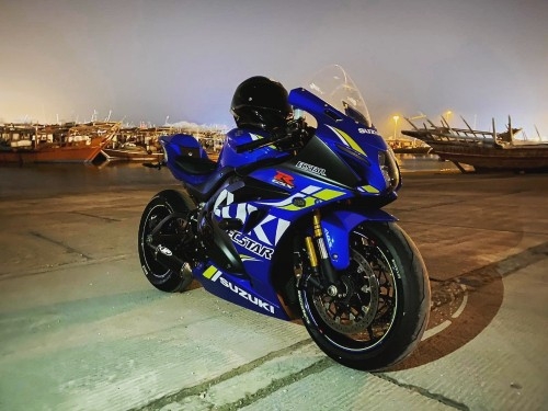 Suzuki GSX-R 1000   2021