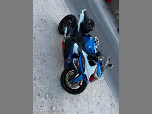 Suzuki GSX-R 1000   2012