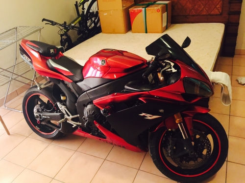 Yamaha  R1   