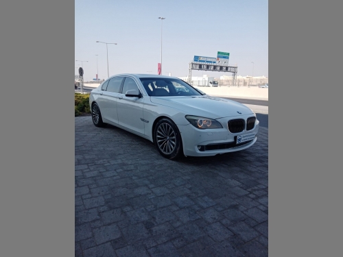 BMW 7-Series 740 Li 2009