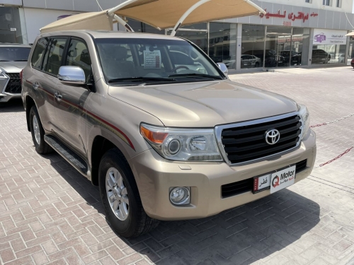 Toyota Land Cruiser GXR v8