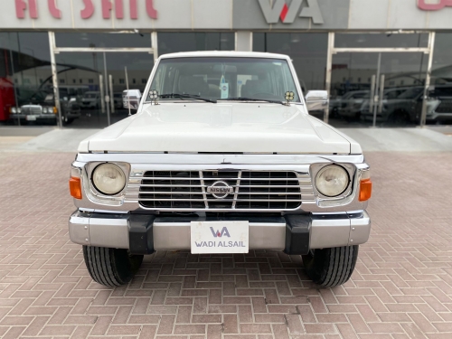 Nissan Patrol... 1990