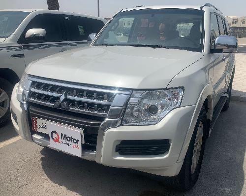 Mitsubishi Pajero 3.8