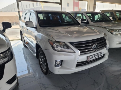 Lexus LX 570 2013