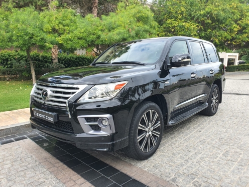 Lexus LX 570 2011