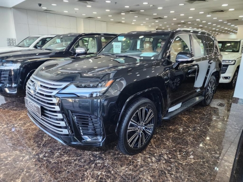 Lexus LX 600... 2024