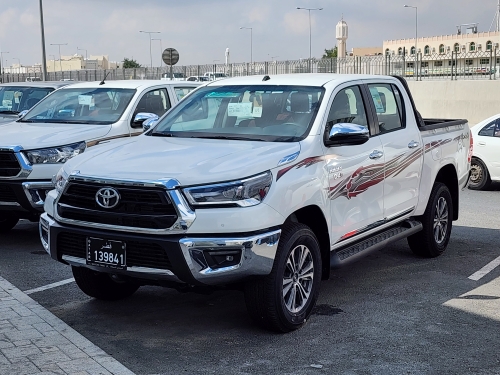 Toyota Hilux SR5 2024