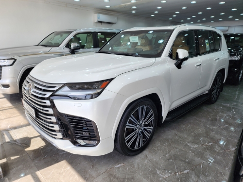 Lexus LX 600