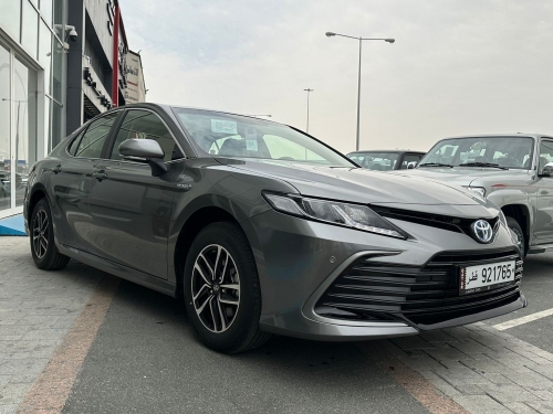 Toyota Camry HYBRID 2024