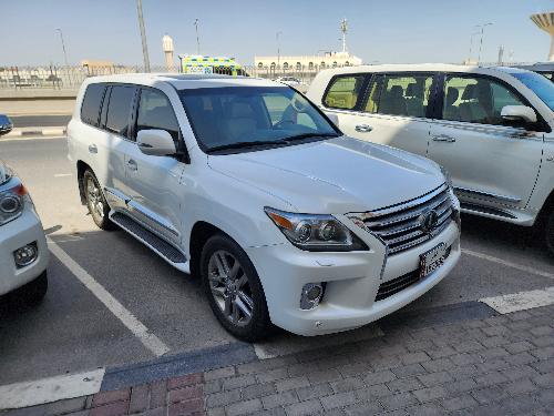 Lexus LX 570