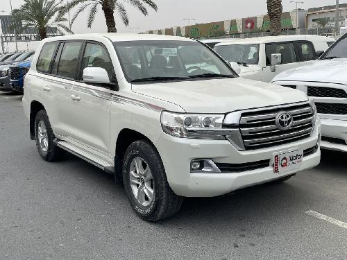 Toyota Land Cruiser GXR Diesel v8