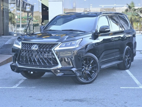 Lexus LX 570 S Black Edition