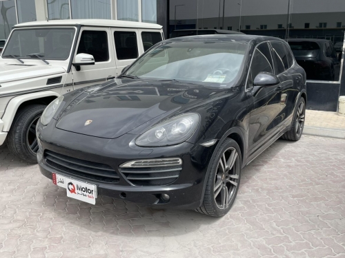 Porsche Cayenne  2012