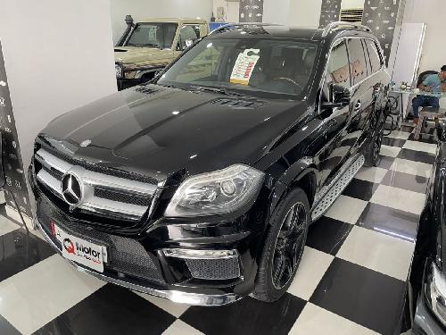 Mercedes-Benz GL-Class 500