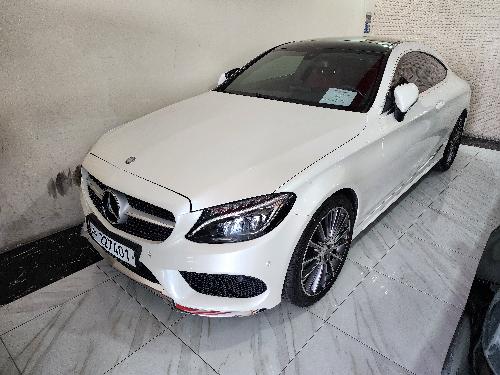 مرسيدس بنز C-Class Coupe 300