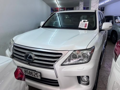 Lexus LX 570 2012