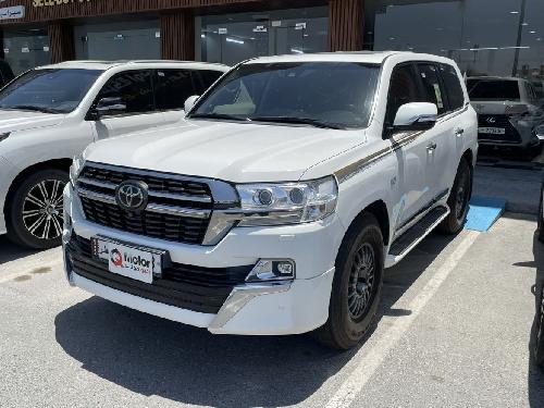 Toyota Land Cruiser VXR Grand Touring