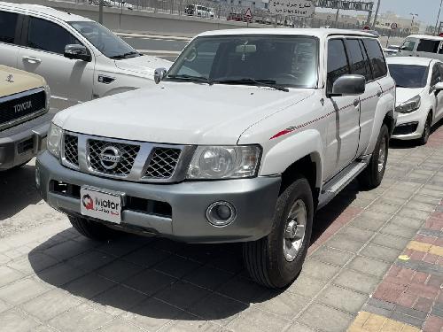 Nissan Patrol Safari