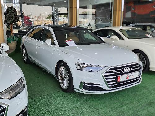 Audi A8 