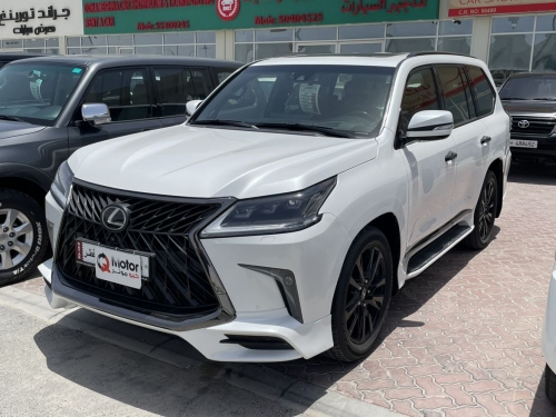 Lexus LX 570 S Black Edition