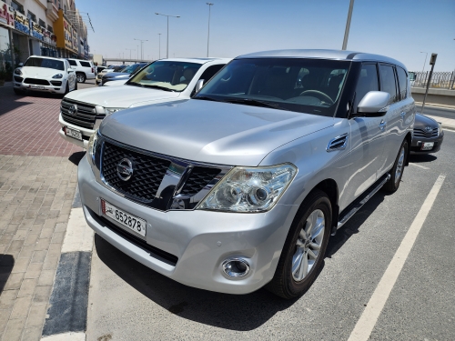 Nissan Patrol  2011