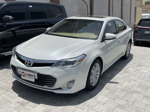 Toyota Avalon  2013