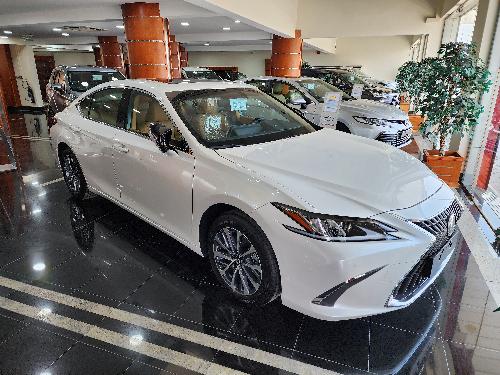 Lexus ES 250