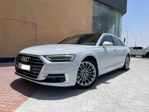 Audi A8  2021