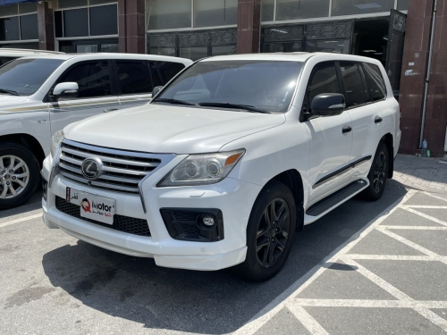 Lexus LX 570