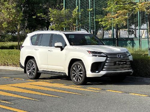 Lexus LX 600 Luxury 