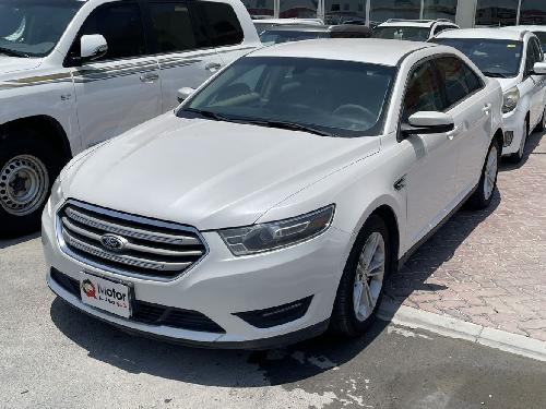 Ford Taurus 