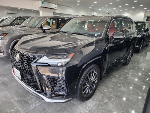 Lexus LX 600