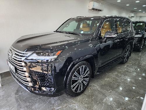 Lexus LX 600