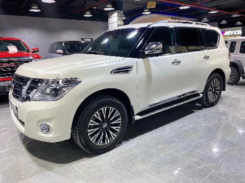 Nissan Patrol  Platinum