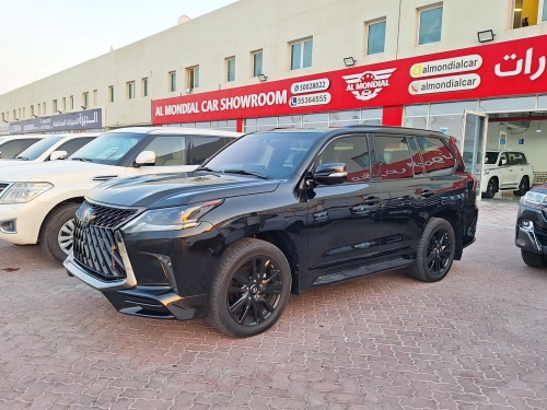 Lexus LX 570 S Black Edition