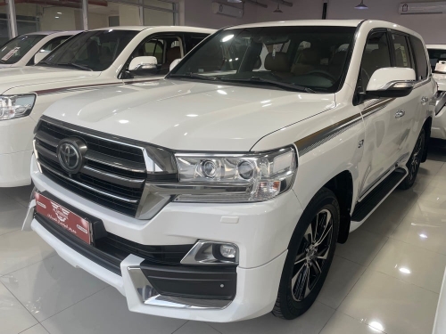 Toyota Land Cruiser VX.R