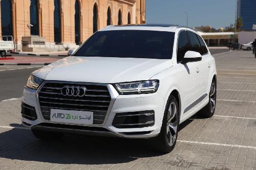 Audi Q7 